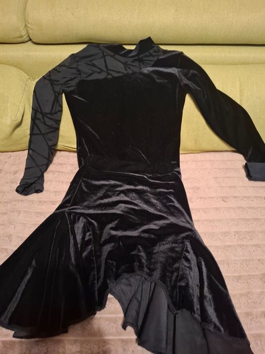 Imbracaminte dans sportiv fete 7- 9 ani