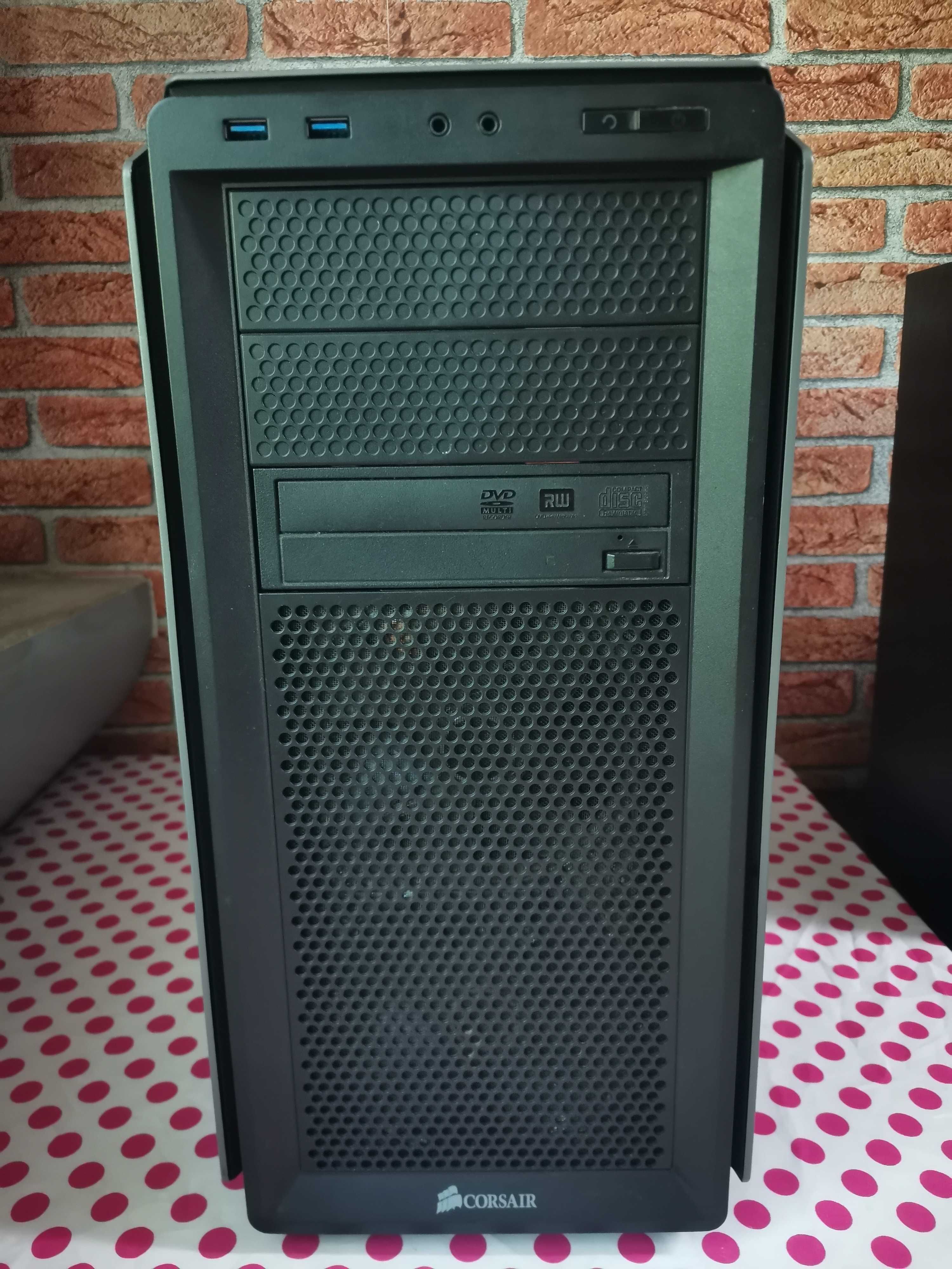 Carcasa Corsair Graphite 230T Window.
