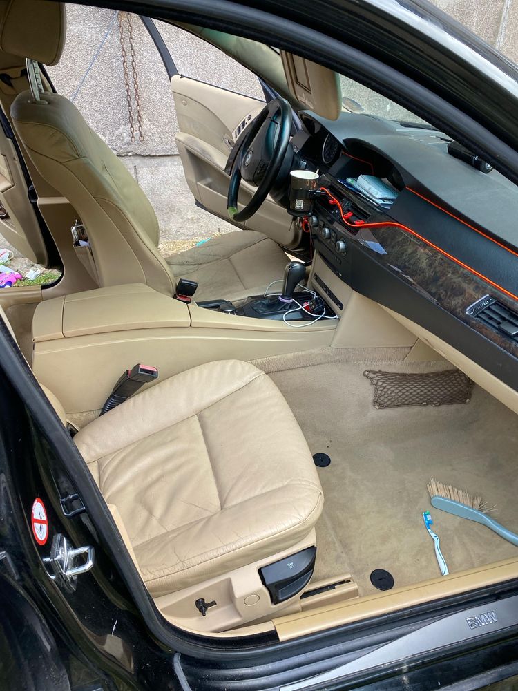 Bmw e60 530d full piele (fara schimburi)