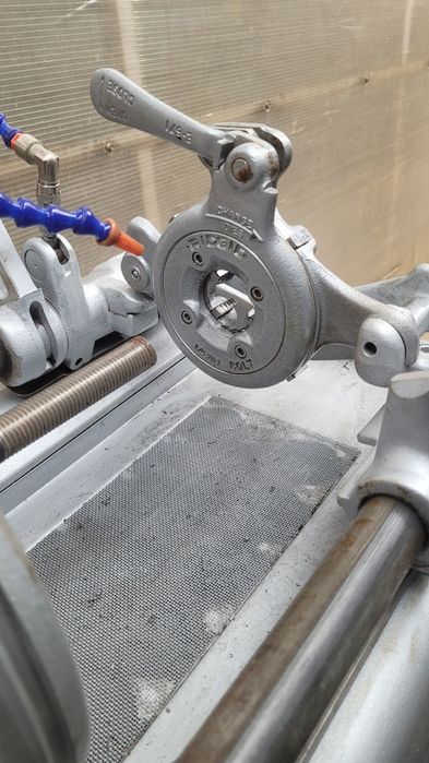 masina de filetat electrica buloane suruburi tije filetate carcase