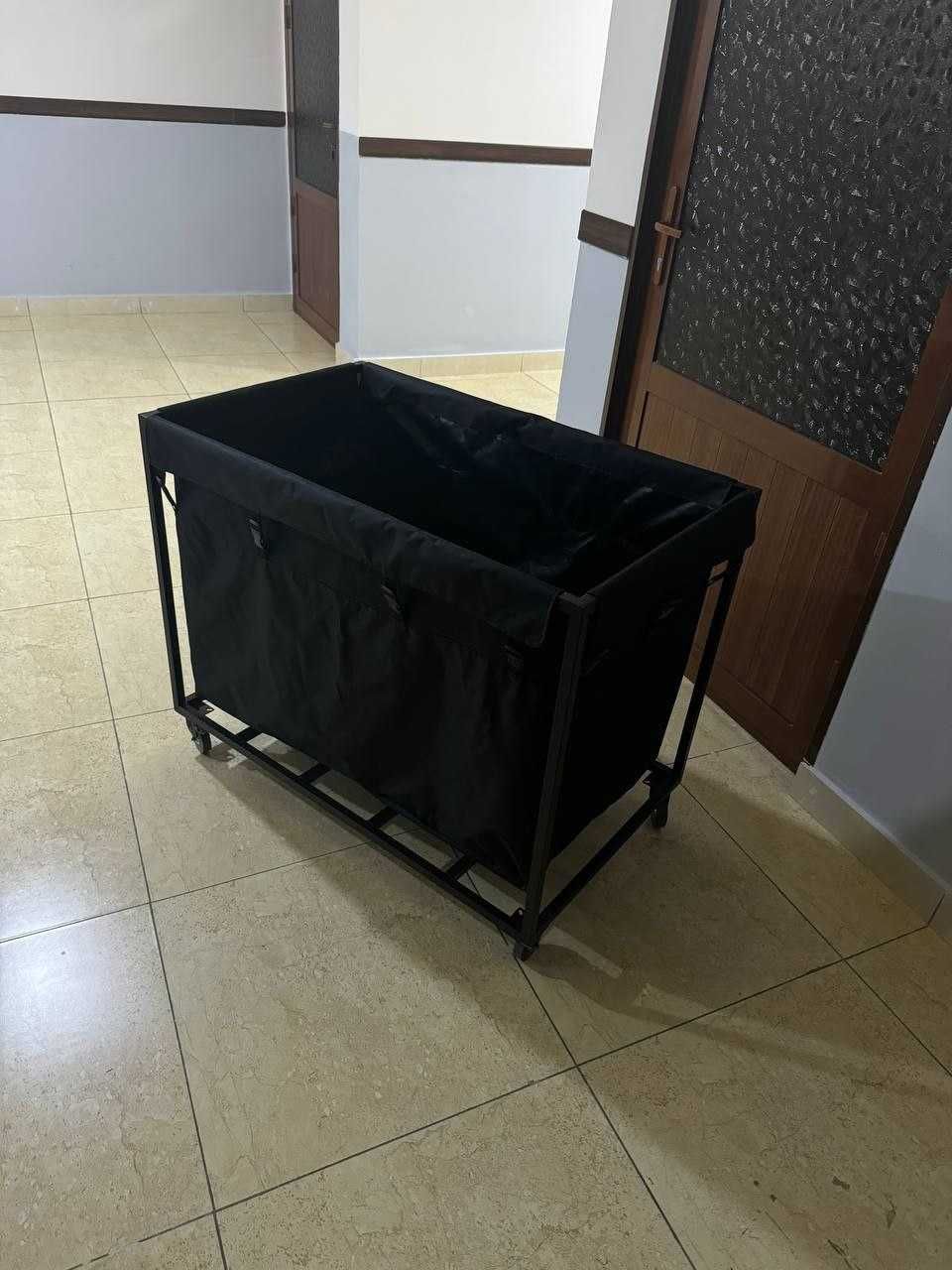 Тележка для грязного белья