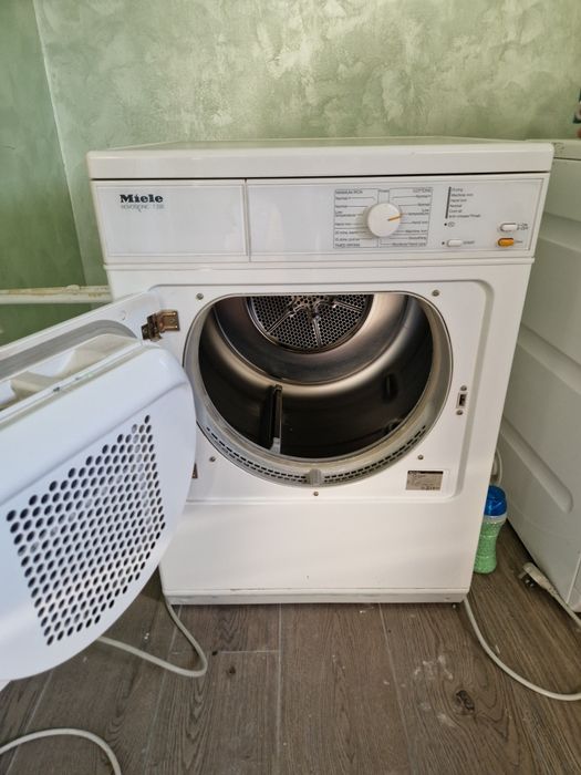 Uscator Miele Masina de uscat rufe