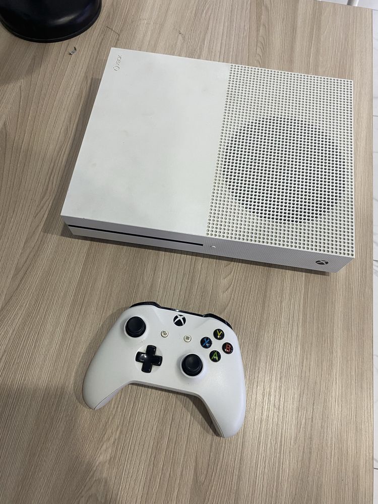 X box one s 1TB