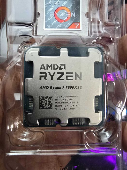 Procesor AMD AM5 Ryzen 7 7800X3D 4.2GHz Gaming . Nou