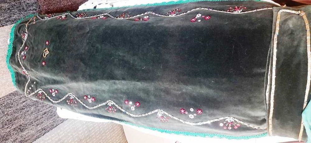 Fote cu Fuste Romanesti