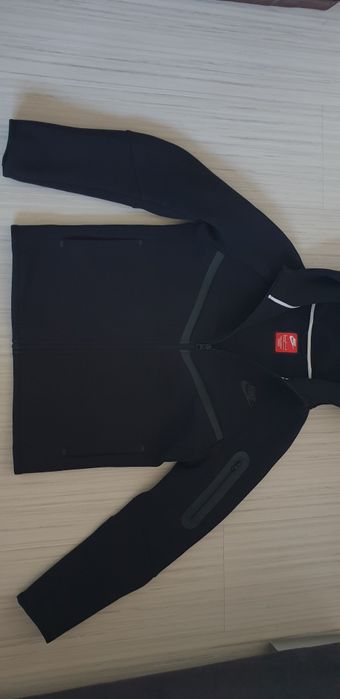 Nike Tech Full Zip Hoodie Kids 137 - 147   M НОВО ОРИГИНАЛ Детски