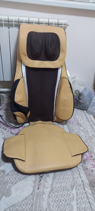 Продам массажное кресло