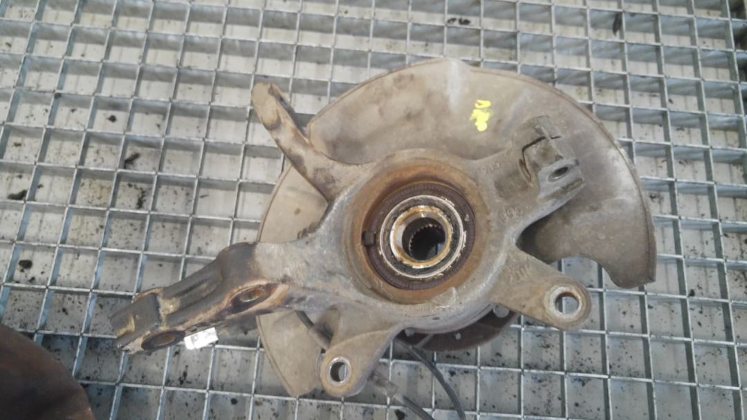 fuzeta dreapta fata 1.9 d multijet d19aa fiat sedici