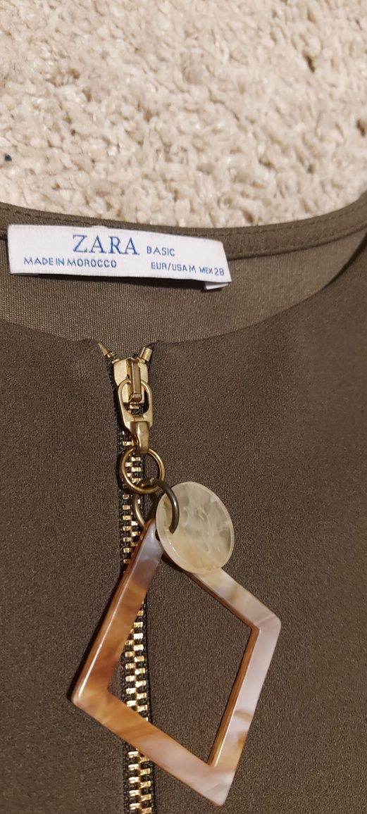 Рокля Zara в цвят каки