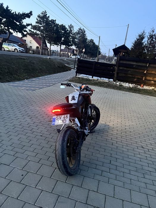 Vand KTM DUKE 125