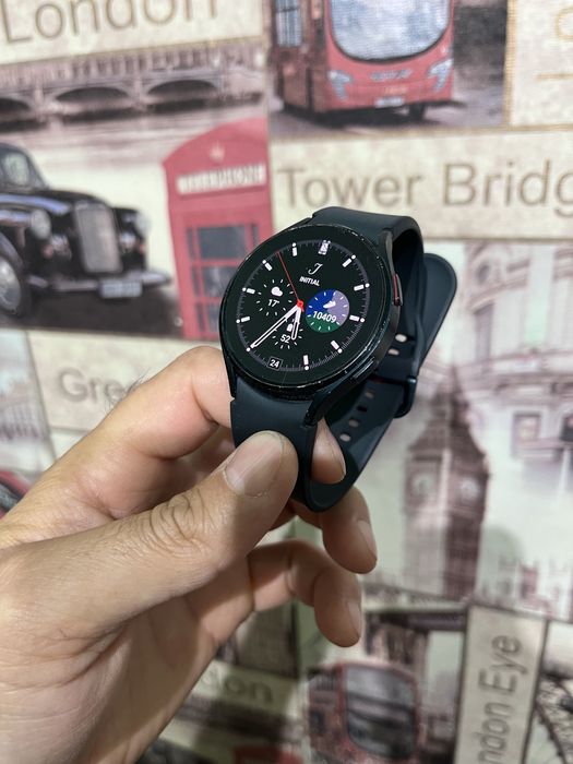 Samsung Galaxy Watch 4