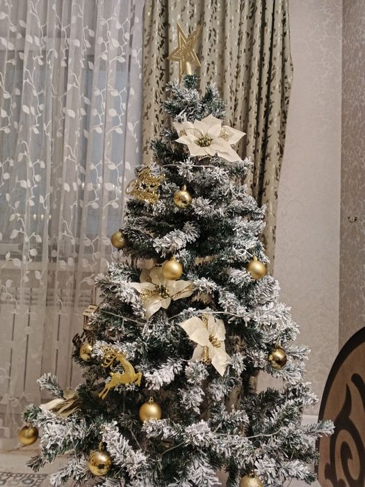 Новогодняя готовая елка 1,5 м