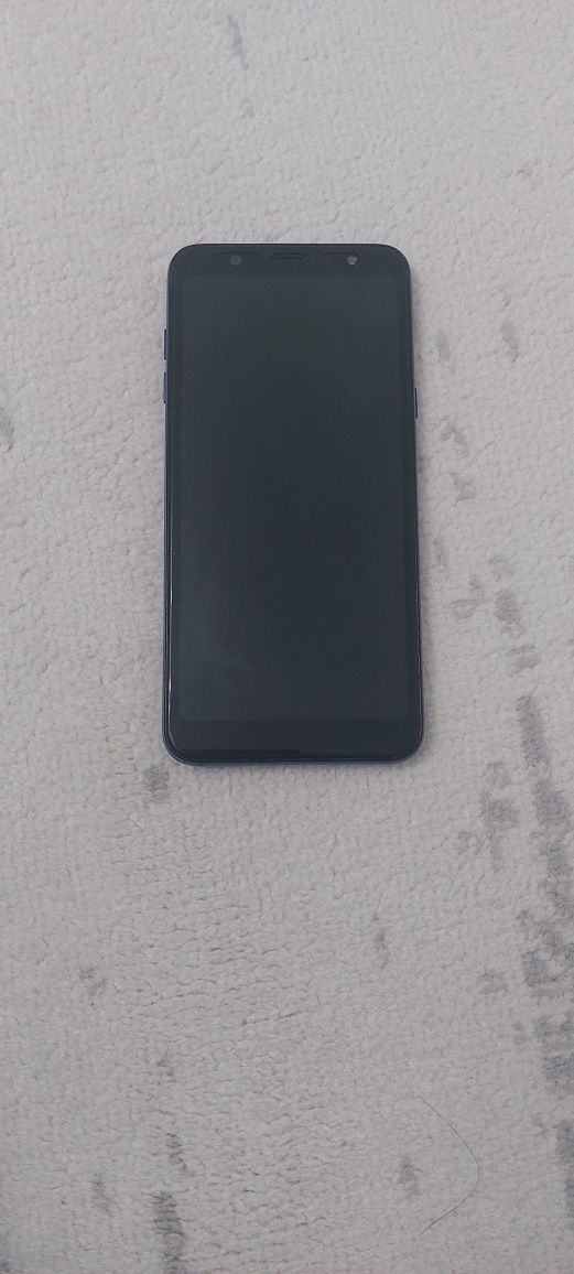 Телефон Самсунг А6+ продается