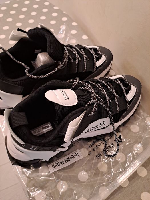 Маратонки оригинални