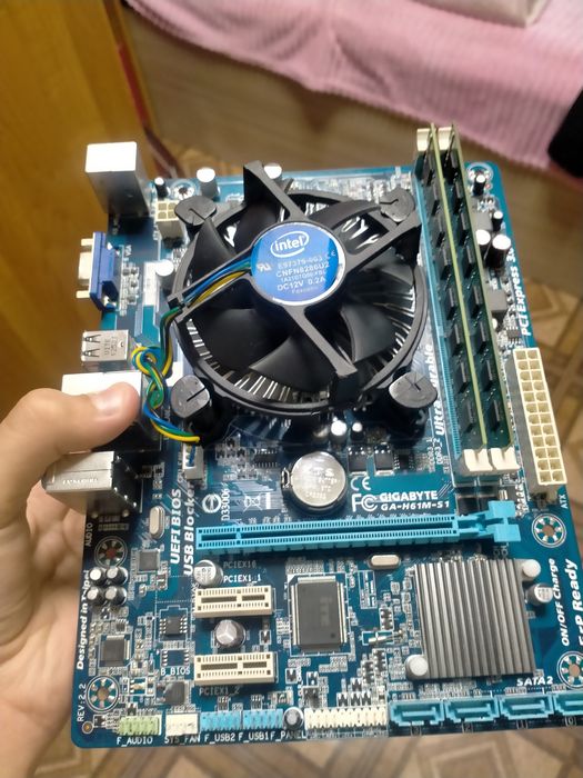 Продам компютер бу без корпуса