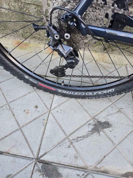 Trek Marlin 7 29 цола L Rockshox judy 1x10 Deore Shimano