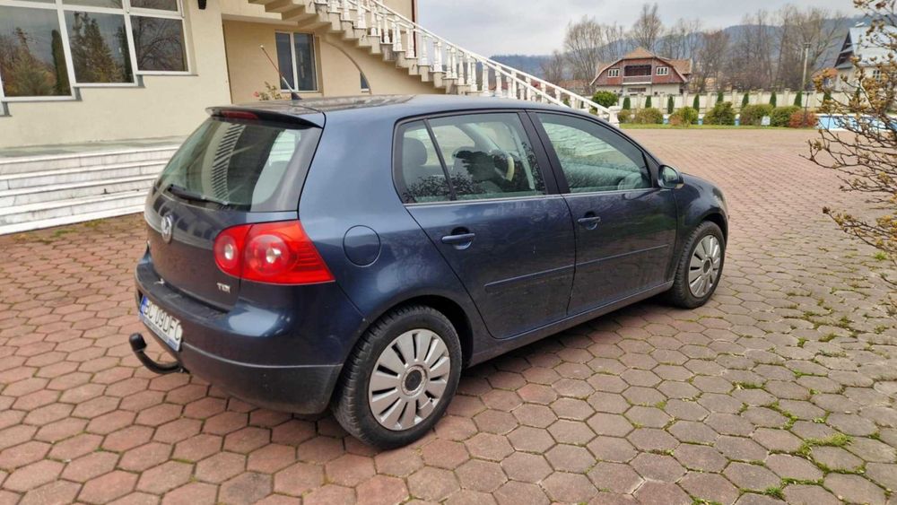Volkswagen Golf 5 2008 1.9 TDI BKC