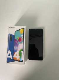 Samsung A41 компактный телефон