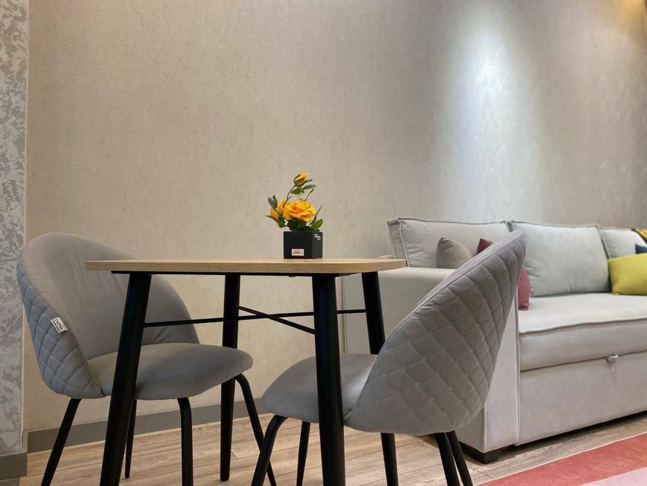 Срочно сдается 2х квартира Жк Нрг Мирзо-Улугбек!!!