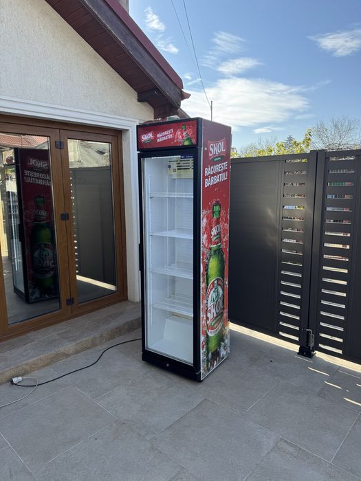 Vitrina frigorifica / frigider bauturi LED ECO afisaj digital