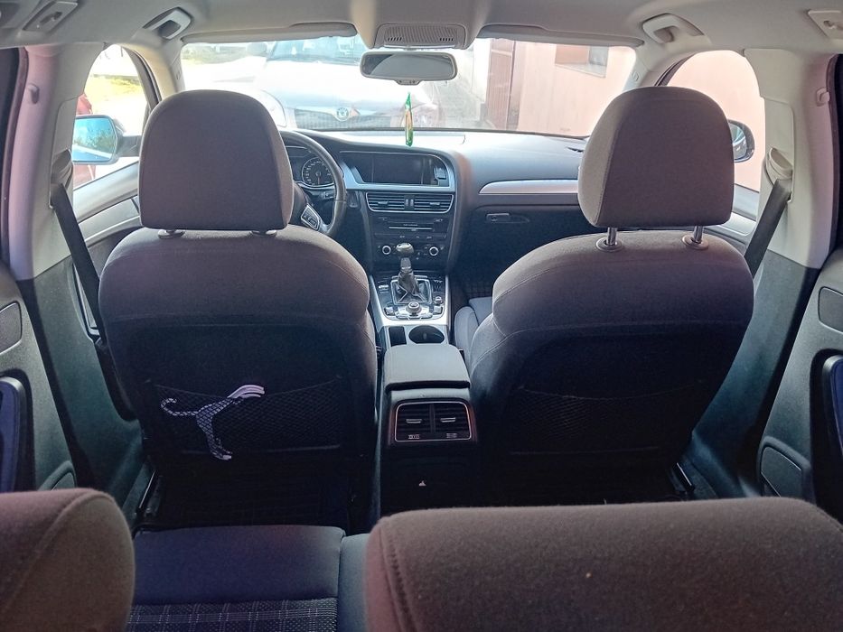 Vând Audi A4 imatriculat