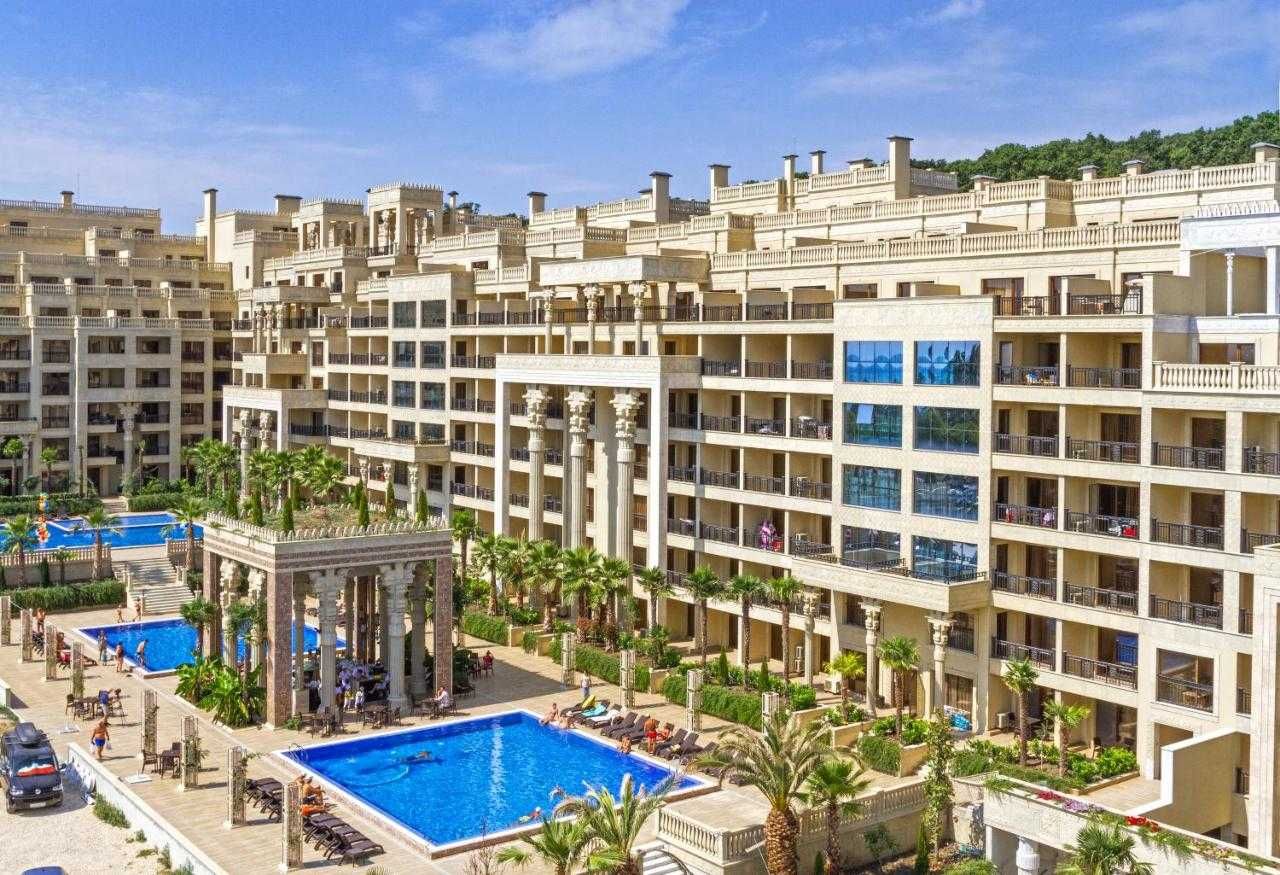 Продава се Тристаен апартамент в к.к. Златни пясъци - 97 кв.м за 2176 €/кв.м - Снимка #14