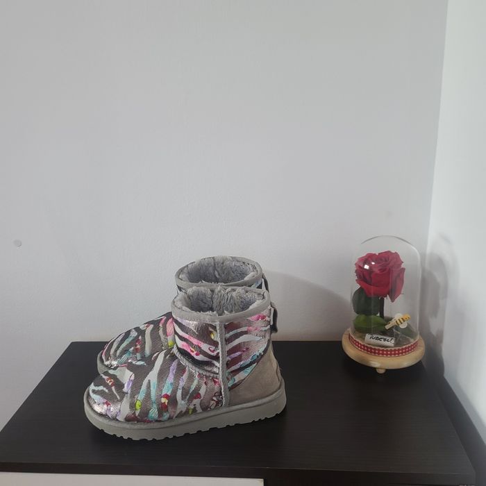Ghete dama UGG Gri