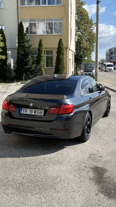 Bmw f10 520d - 05/2013 in carte !!!