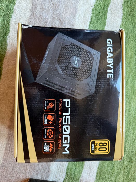 Sursa Gigabyte P750GM ca noua