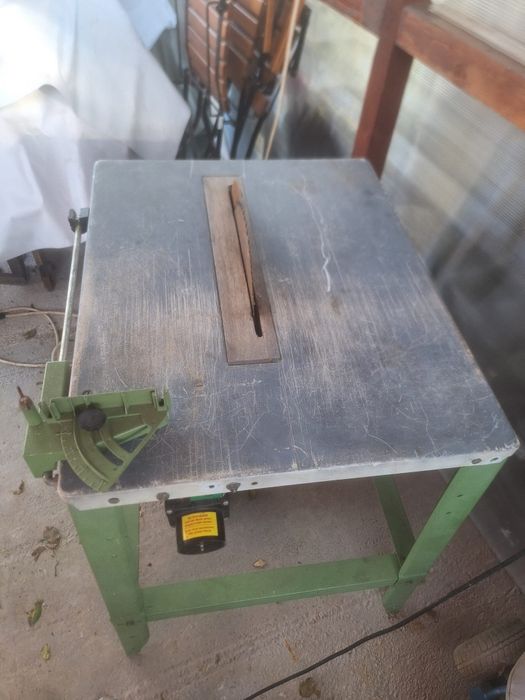 Circular cu masă 2.2kw