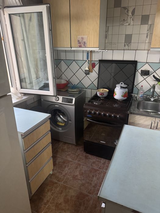 Куйлюк массив 1, оринтир гостиница Hayot продаётся 3-х ком квартира