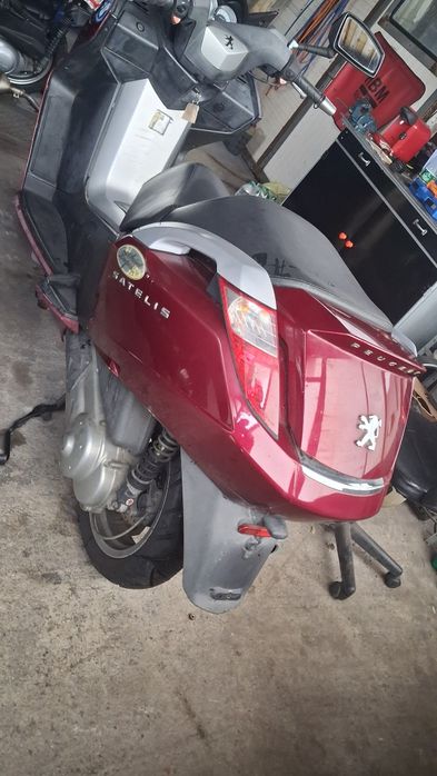 Piese pt, Peugeot Satelis
