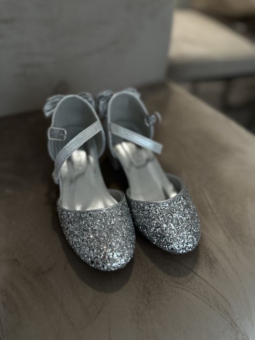 Pantofi cu toc fetite