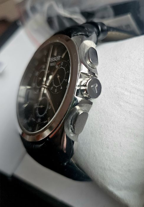Tissot Couturier Chronograph оригинален мъжки часовник