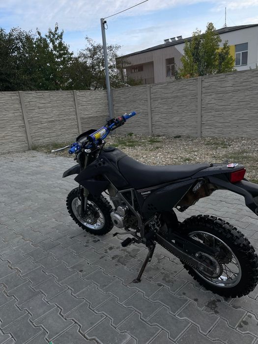 Kawasaki 125 d-tracker 2010