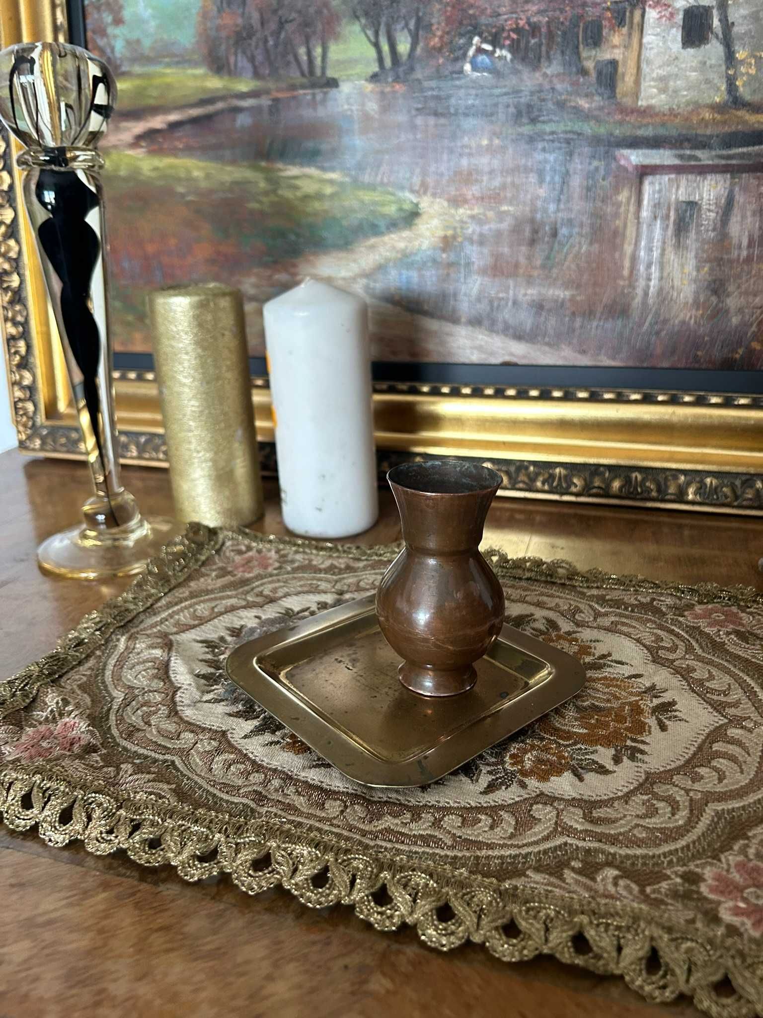 A223 Set de 2 obiecte, farfuri si vaza 11,5cm 9 cm inaltime vaza