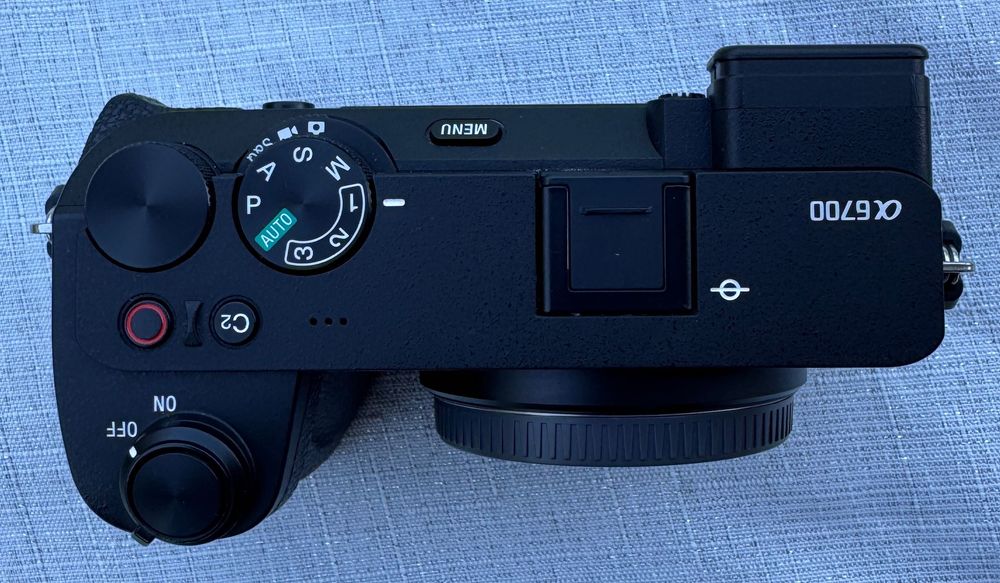 Sony ILCE-6700 APS-C