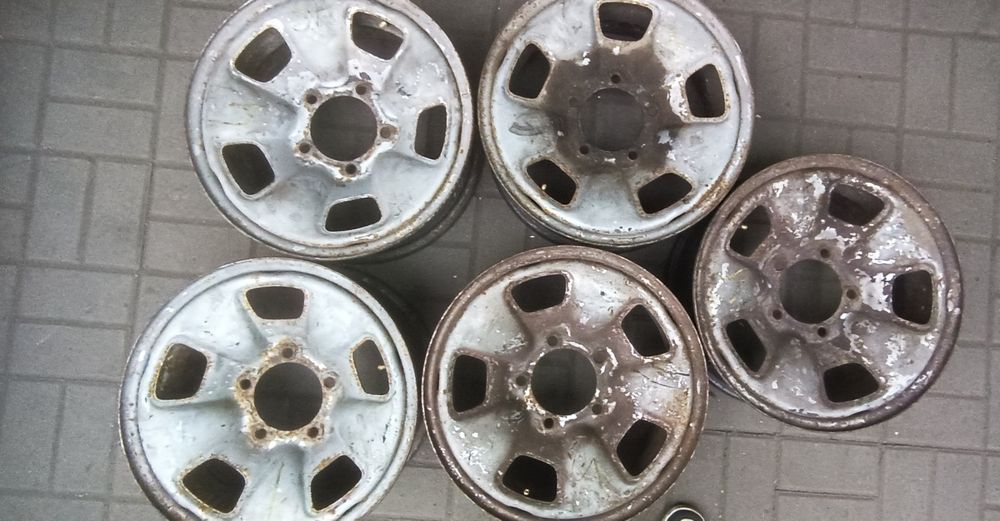 Штампы  УАЗ R16 б/у из Германии