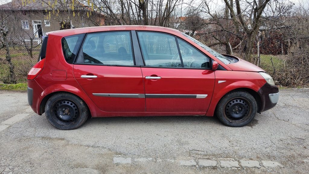 Renault Scenic 2  2.0 136кс. на части