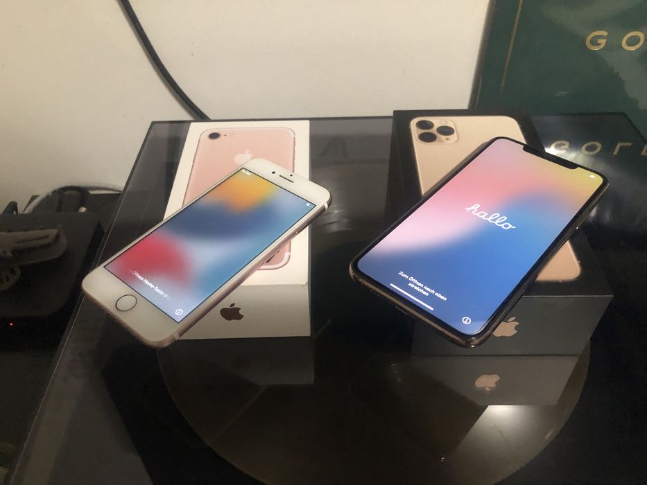 iPhone 11 Pro MAX + iPhone 7