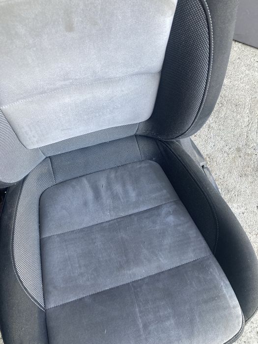 Scaune alcantara cu incalzire fata Tiguan volan stanga