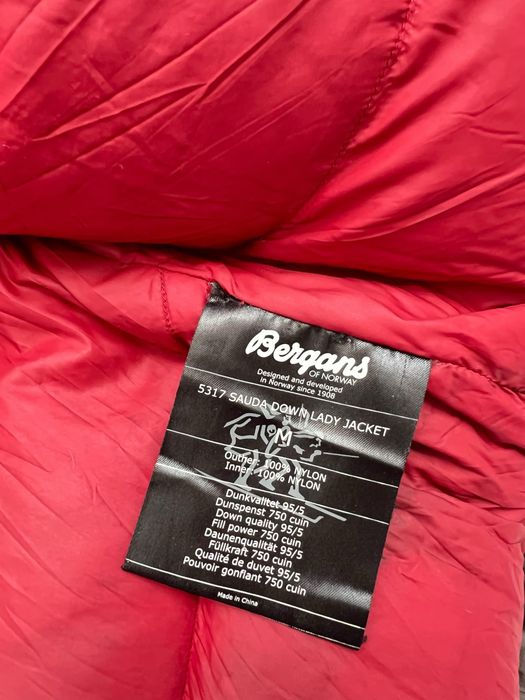 Bergans  Sauda с Гъши Пух Дамско Яке / М / Оригинал