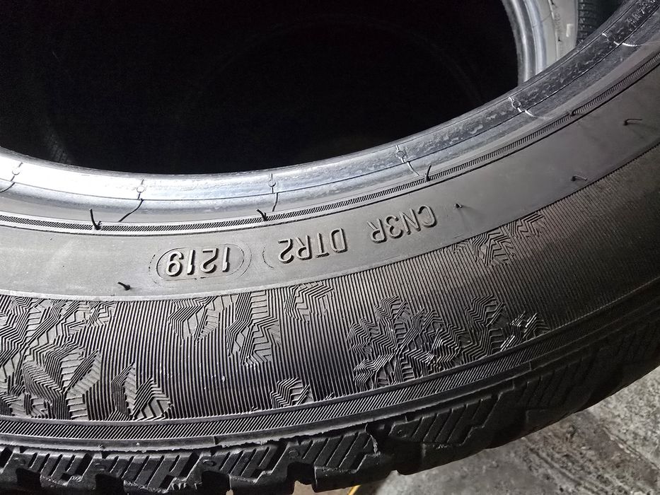 Semperit 215/55 R17 98V MS iarnă