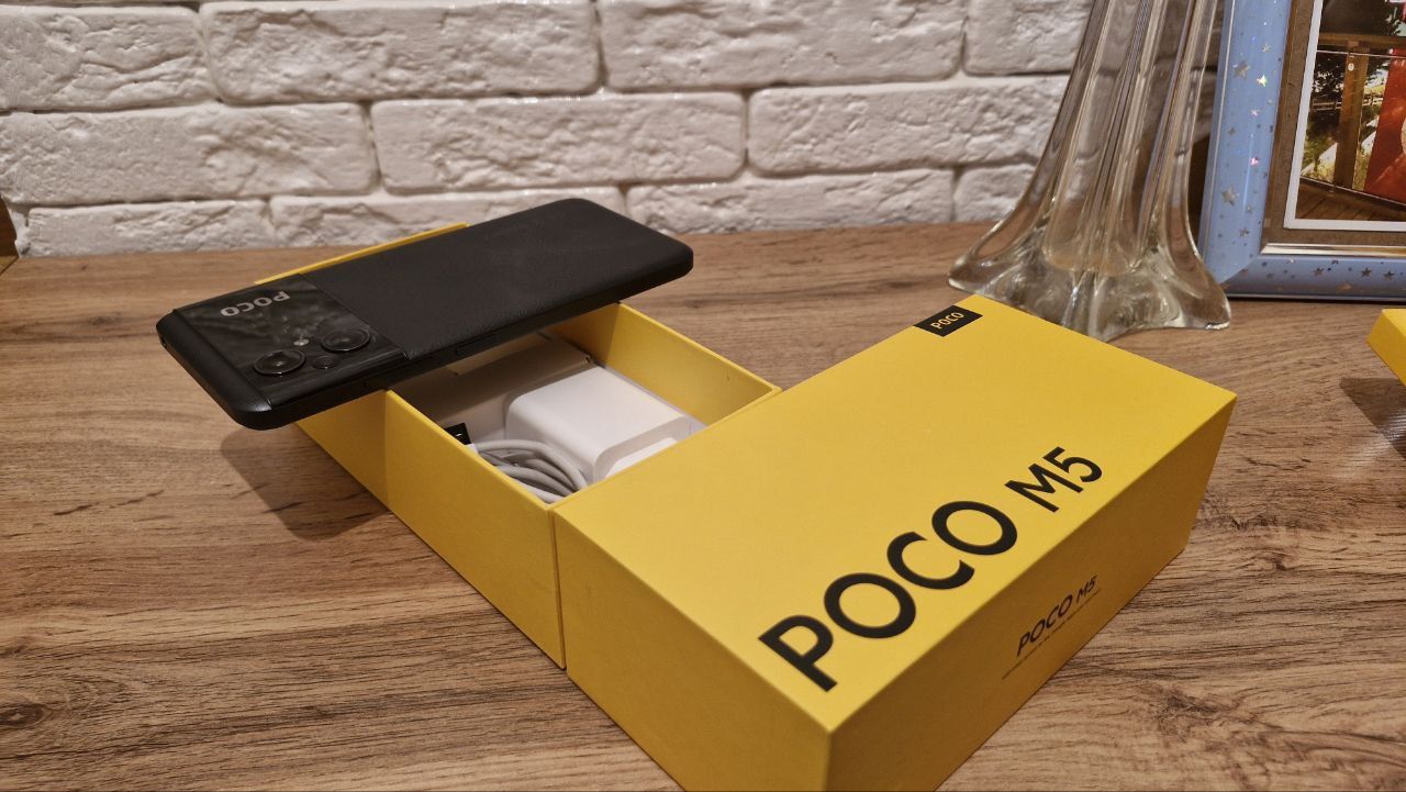 POCO M5 64Гб в отличном состоянии