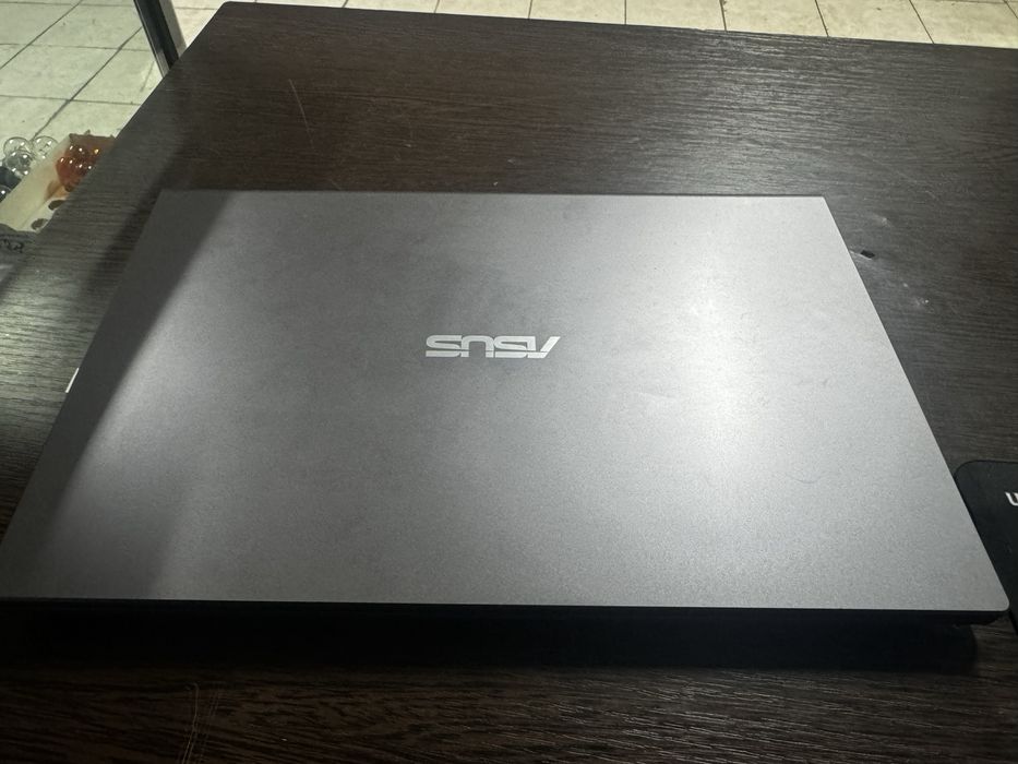Продается ноутбук ASUS