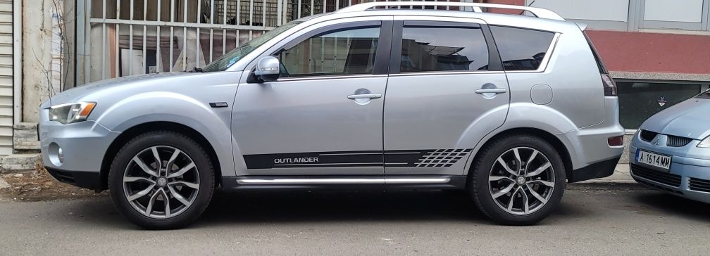 Бартер.Mitsubishi outlander 2.2Did