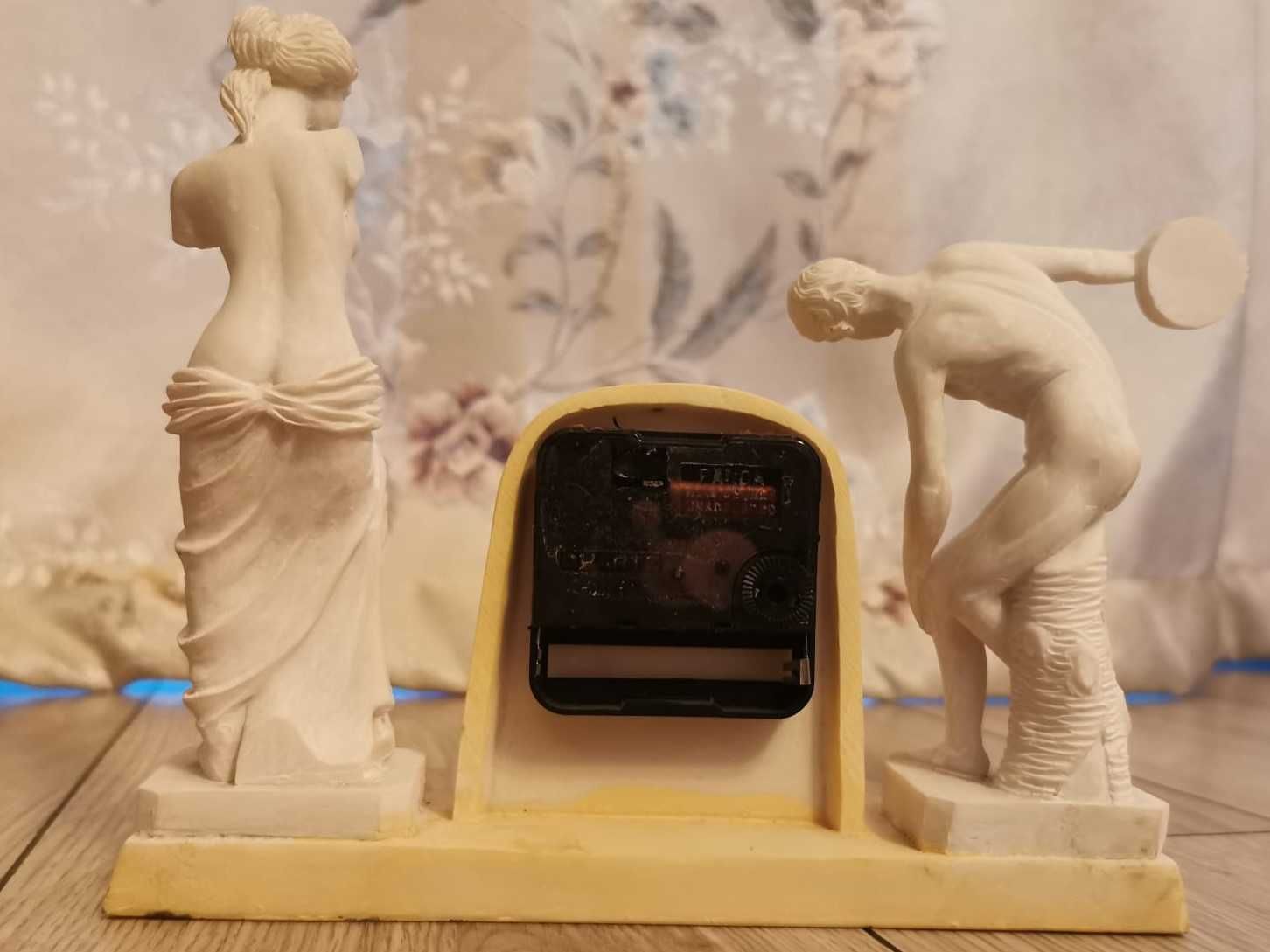 Bibelou ceas masă statui grecești Venus din Milo /Discobolul lui Myron
