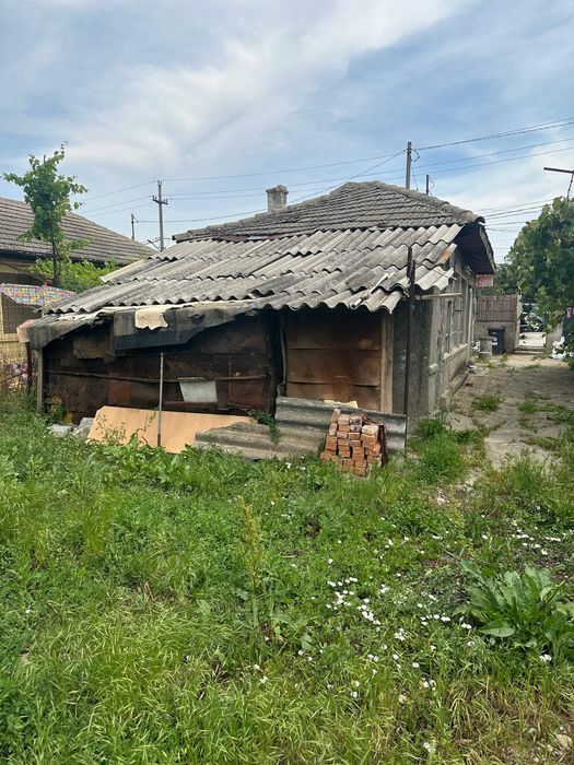 Vând casa + teren în Cernica