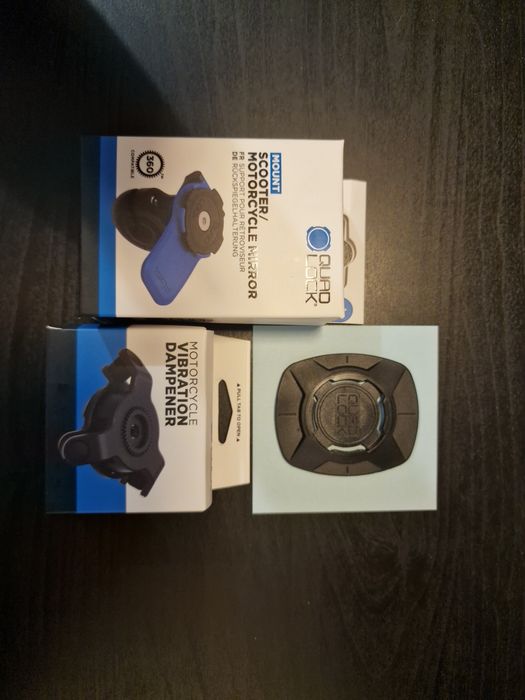 Suport telefon Quad lock pentru oglindă