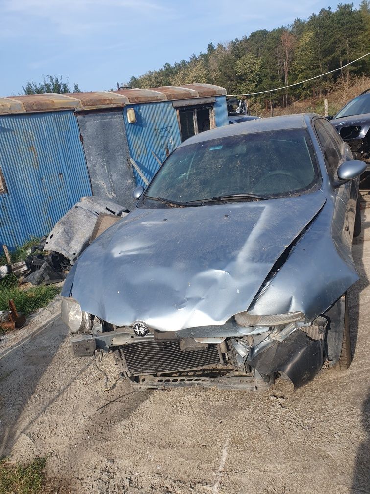 Alfa Romeo 147 1.9 JTD 115 - НА ЧАСТИ